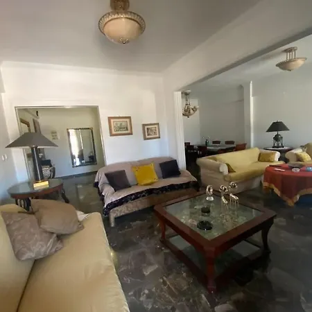 Bev - And Sea Views Penthouse شقة *