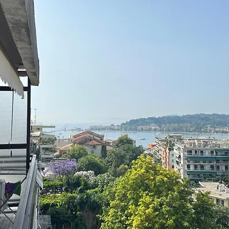 Bev - And Sea Views Penthouse *